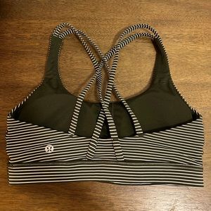 LULULEMON Energy sports bra
